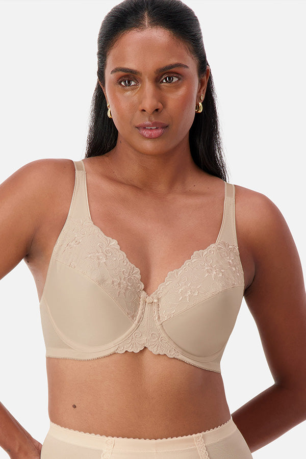 Embroidered Minimizer Wired Bra - Genevieve's Wardrobe