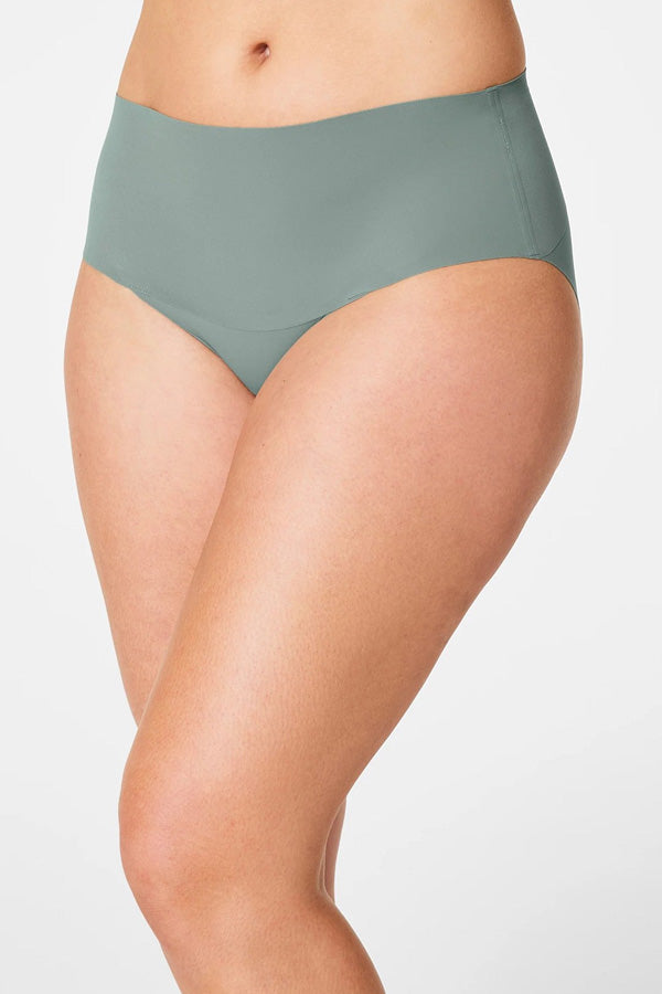 Undietectable Brief - Spanx - Genevieve's Wardrobe