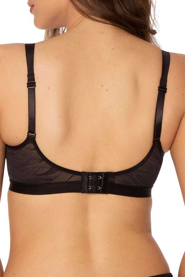 Airy Sensation Underwire Minimiser Bra - Triumph - Genevieve's Wardrobe