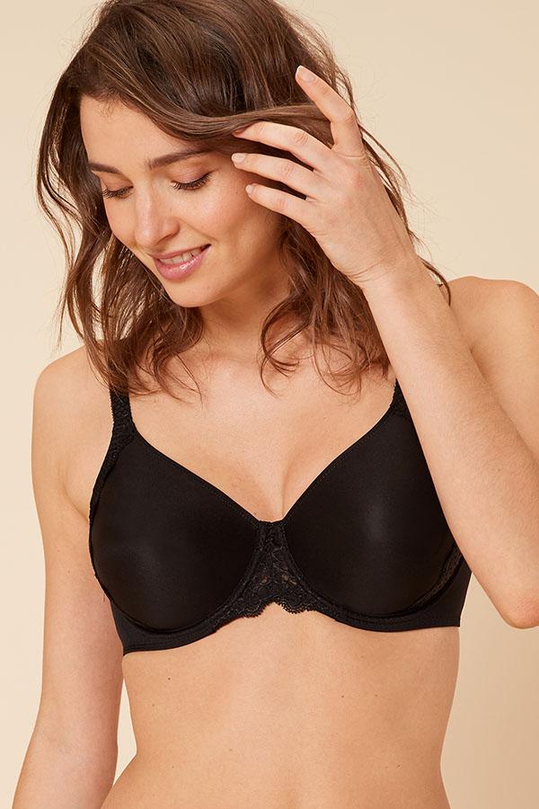 Caresse Rigid Seamless Minimizer Bra - Studio Europe