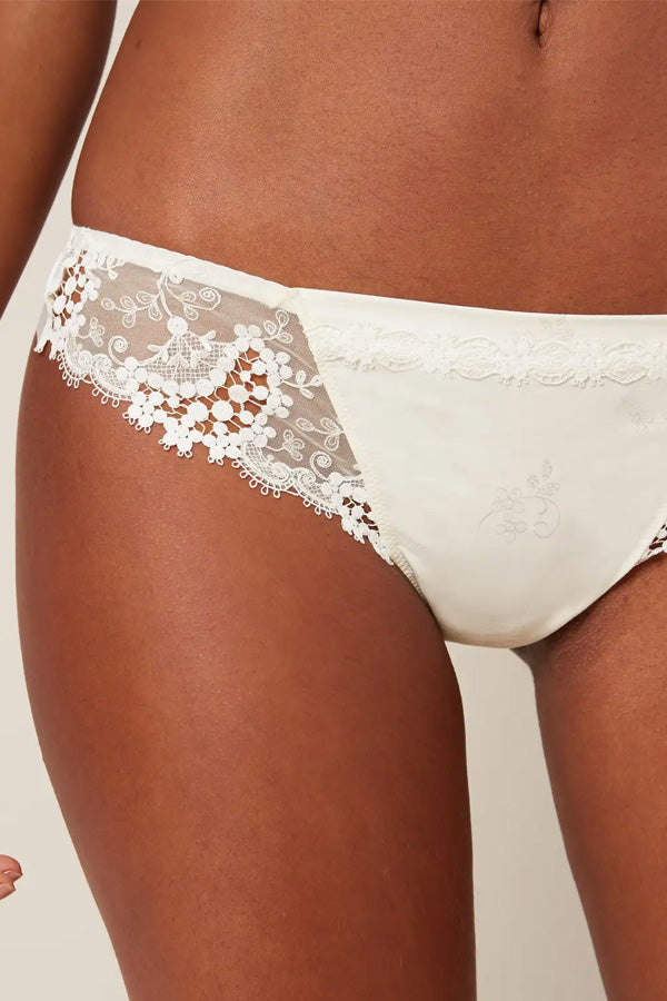 Wish Tanga - Simone Perele - Genevieve's Wardrobe