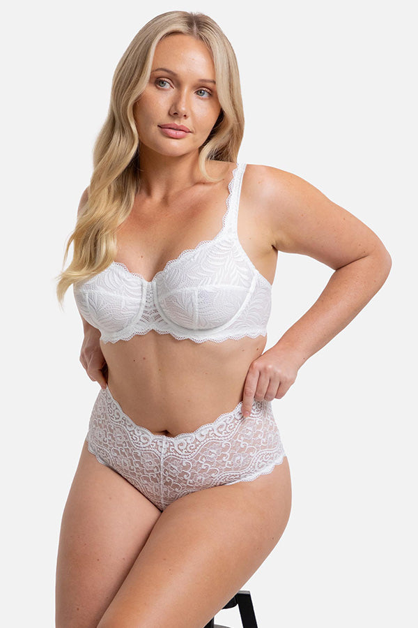Essential Lace Balconette Bra - Genevieve's Wardrobe