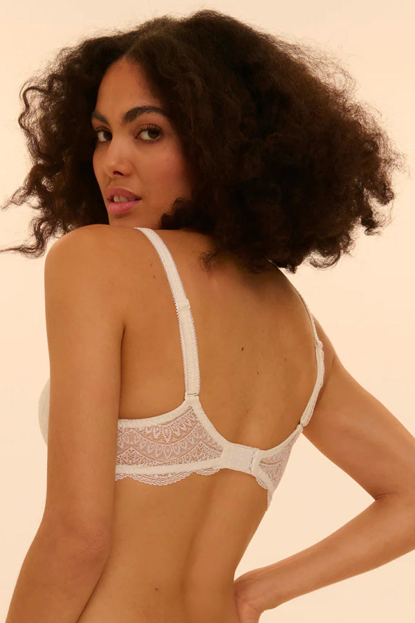 Karma 3D Contour Bra - Genevieve's Wardrobe